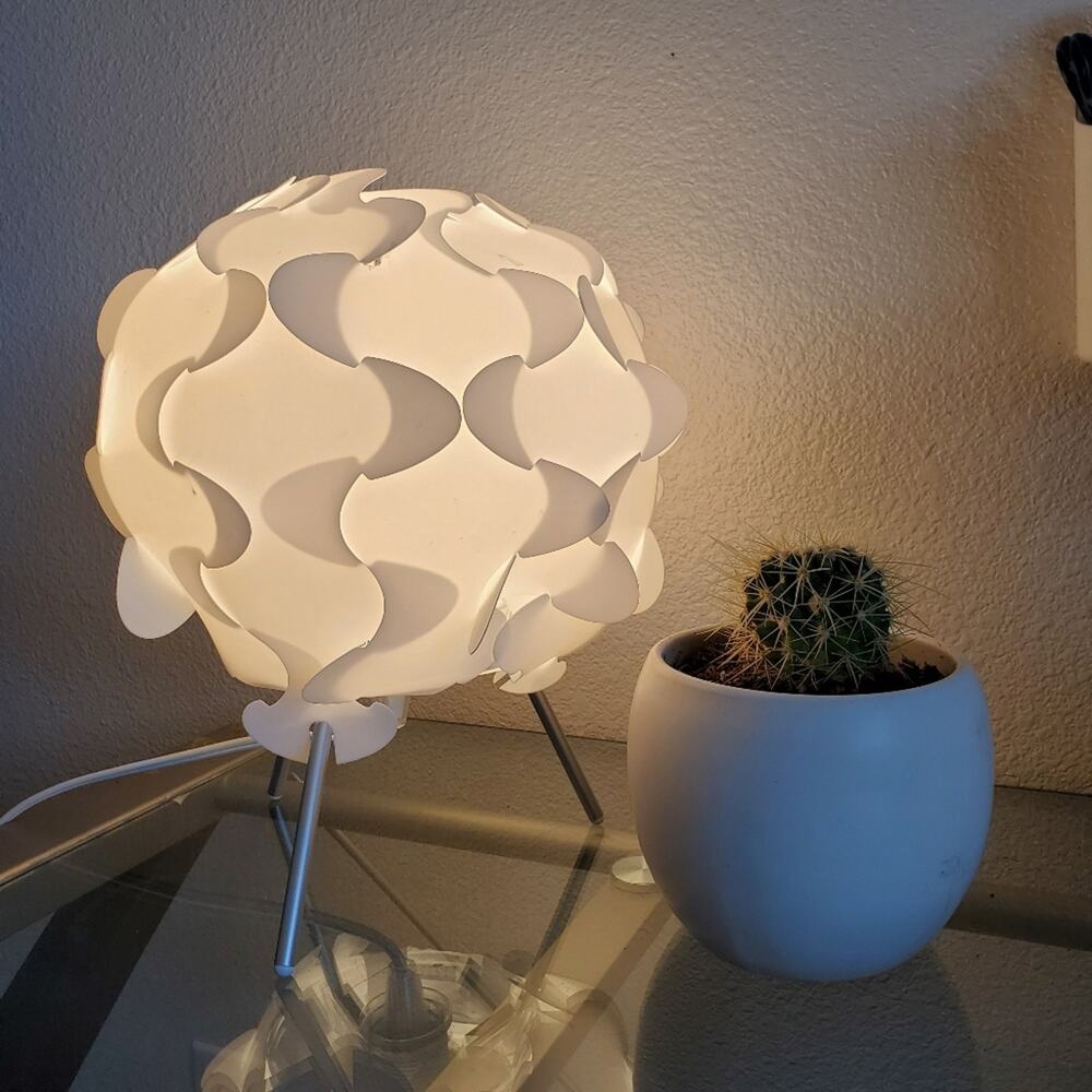 Ikea Interlocking Pieces Fillsta white Table Lamp